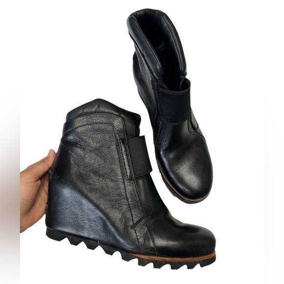Sorel Fiona Wedge Black Leather Ankle Booties Chunky Heel Size 7.5 - Picture 4 of 7